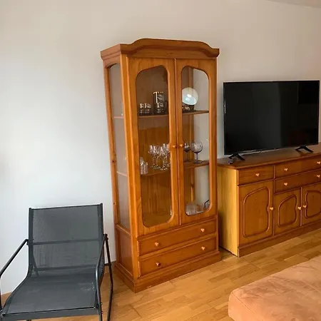 Bella Vista Apartment *