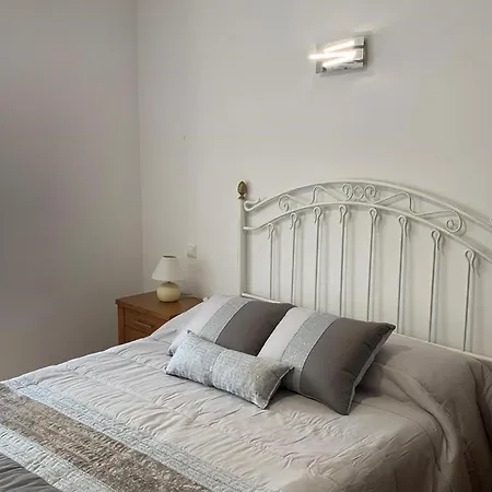 Bella Vista Apartment *
